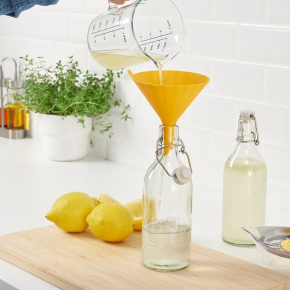 New IKEA Bright Yellow 5" Funnel UPPFYLLD - Picture 1 of 3